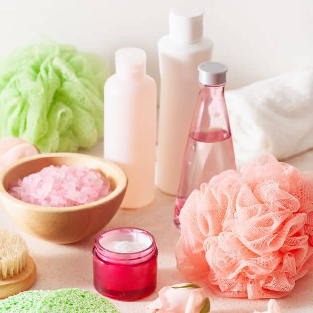 Adopter une routine de soins de la peau minimaliste