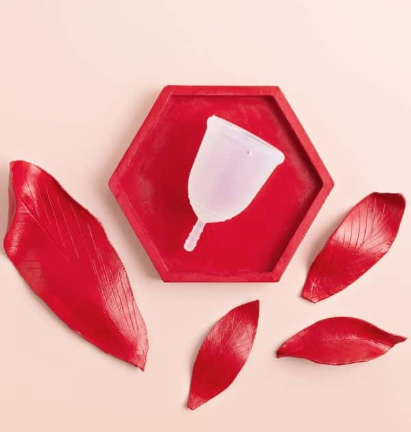 Pourquoi les masques avec du sang menstruel sont à bannir ?