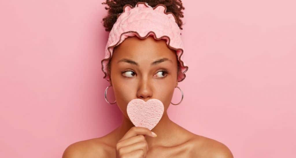 Comment bien se démaquiller pour une peau en pleine santé ?
